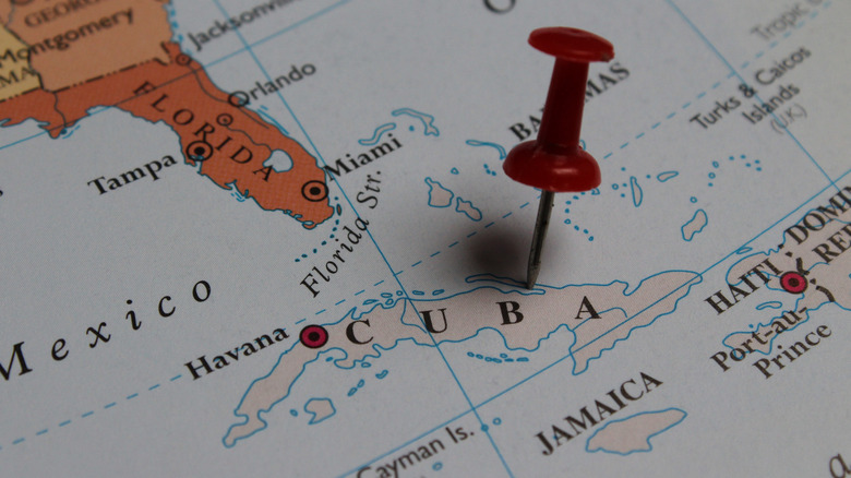 A map with pushpin in Cuba