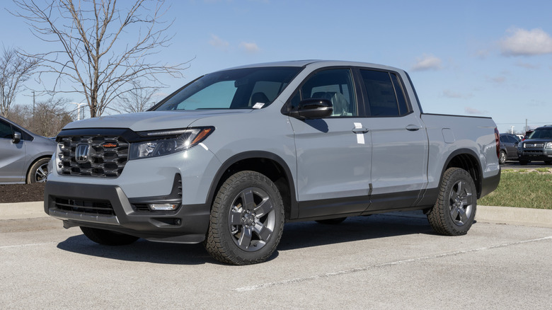 Honda Ridgeline TrailSport display.