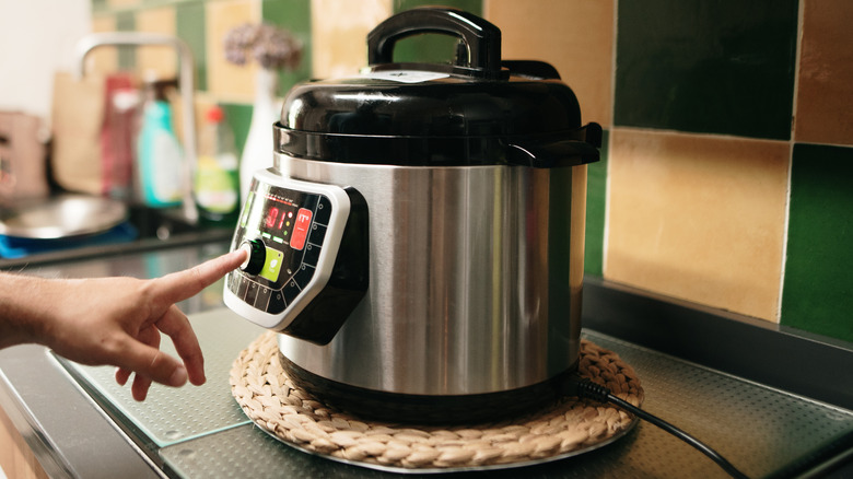 Electric pressure cooker