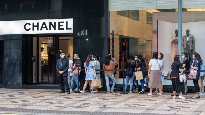 A Chanel storefront line