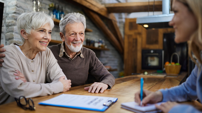 couple discussing life insurance