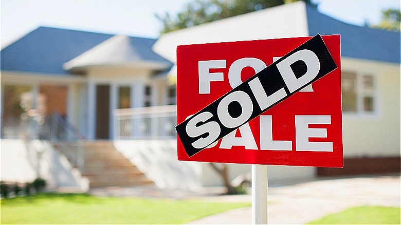 Sold sign outside a house