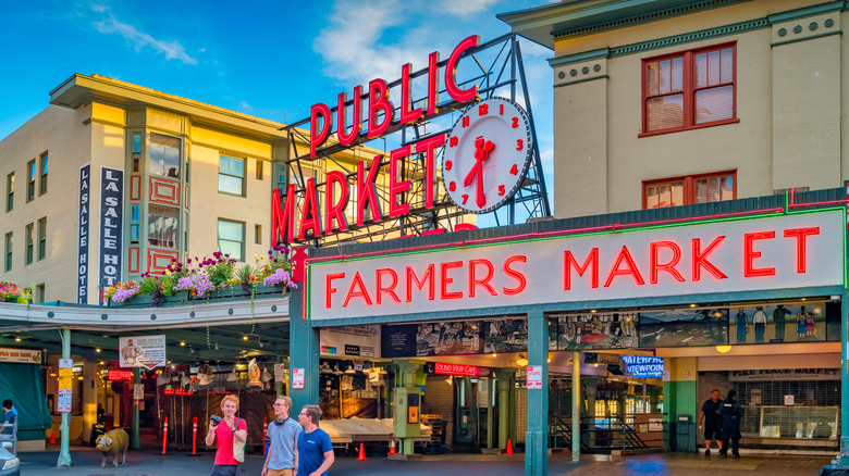 Pike's Place Public Market sign over public square