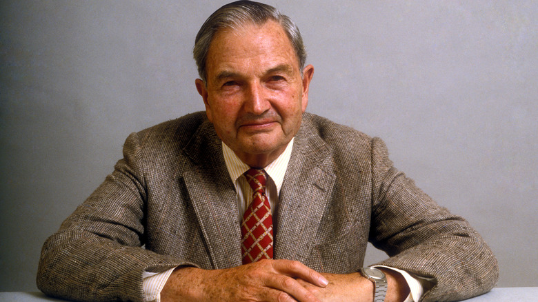image of David Rockefeller in grey suit