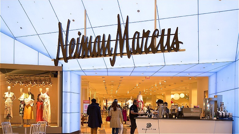 People walking into Neiman Marcus