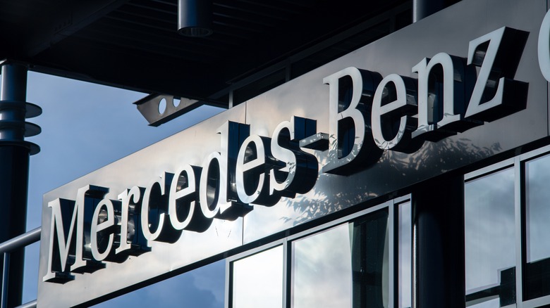 Mercedes-Benz sign