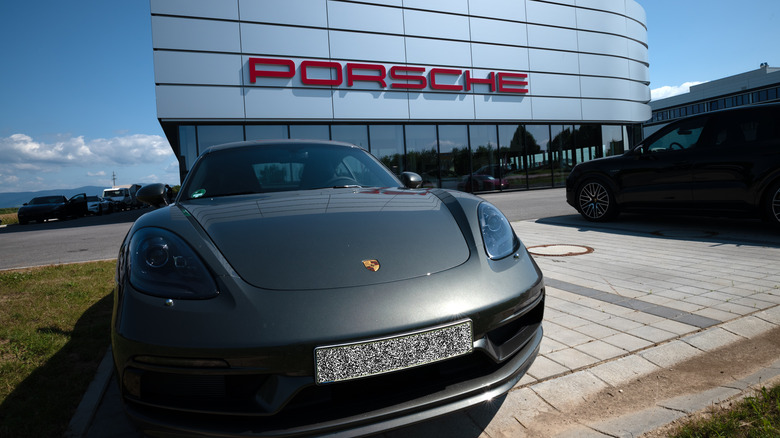 Porsche logo