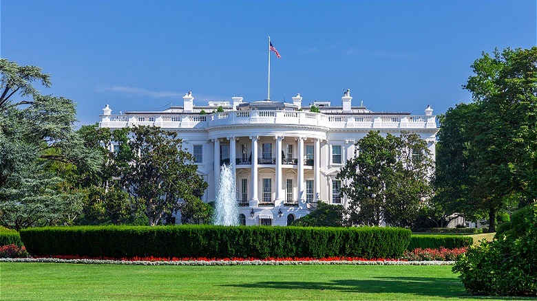 The White House south lawn