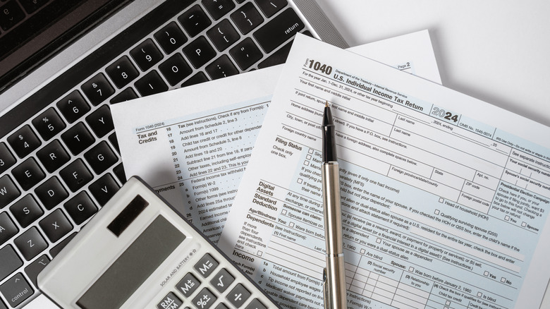 closeup of a 1040 tax form