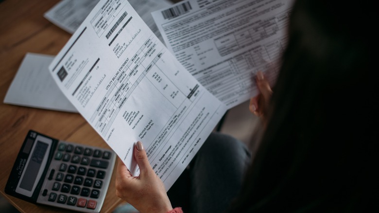 Pay slips and utility bills