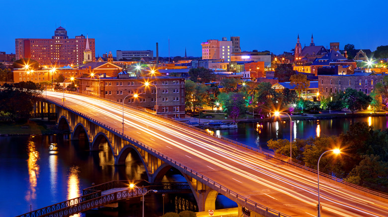 Rockford, the largest city in Illinois outside of the Chicago metropolitan area