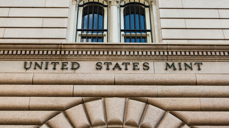 Exterior of U.S. Mint building