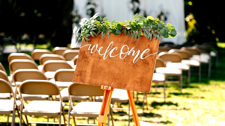 How To Add A Personal Touch To Your Wedding And Save Money