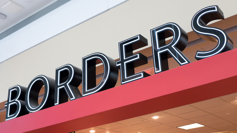 Borders books sign on a closing store.