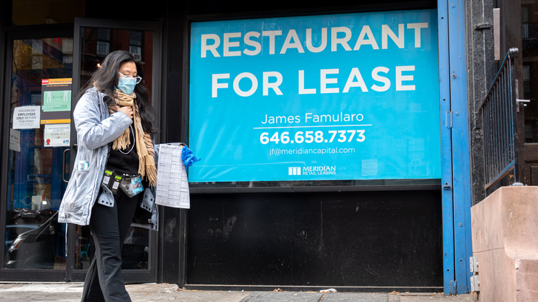 Major Mexican Restaurant Begins To Shut Down Locations