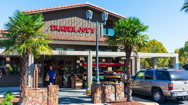 Trader Joe's storefront