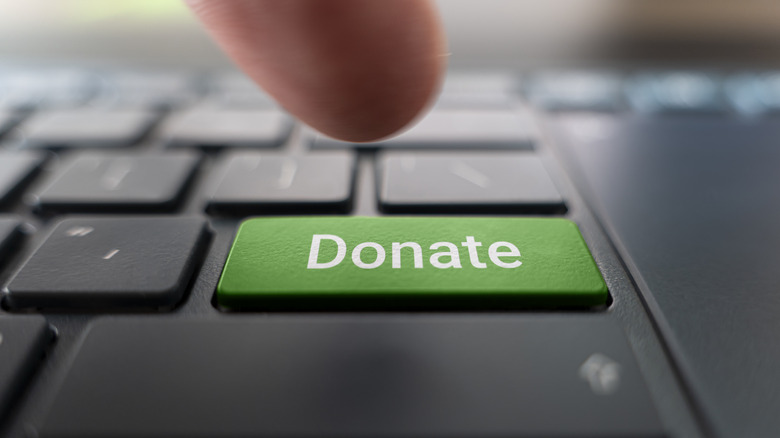 11 Financial Scams Senior Citizens Need To Be Aware Of