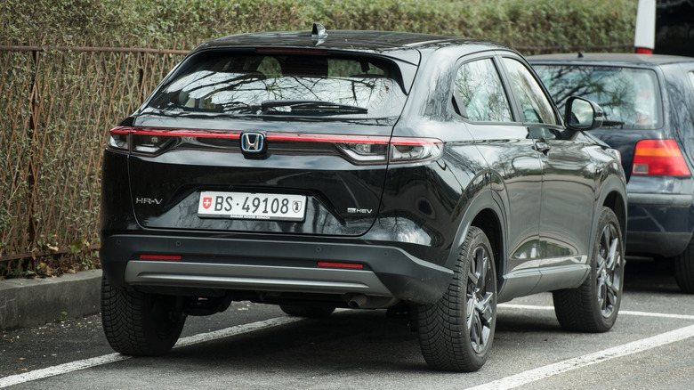 Rear view of Honda CR-V
