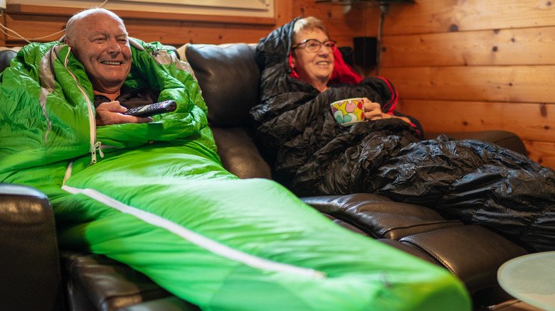 using thermal sleeping bags indoors
