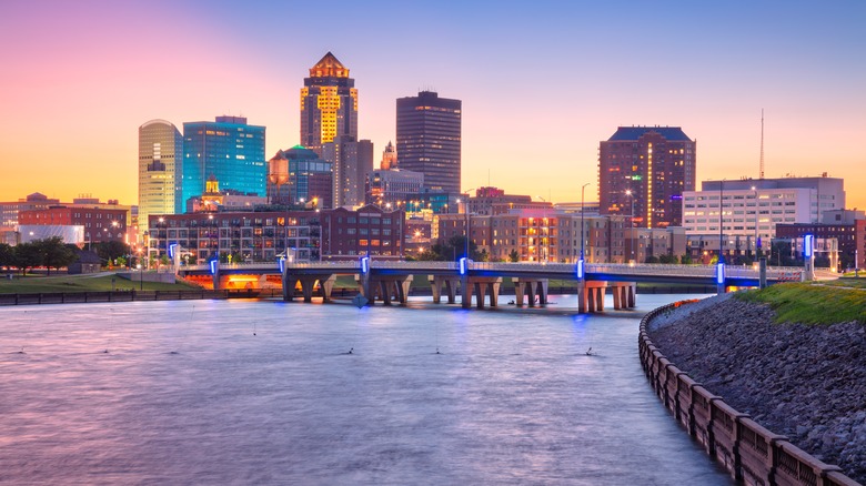 Des Moines skyline