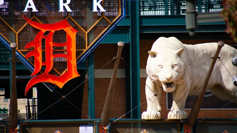 entrance to comerica park detroit