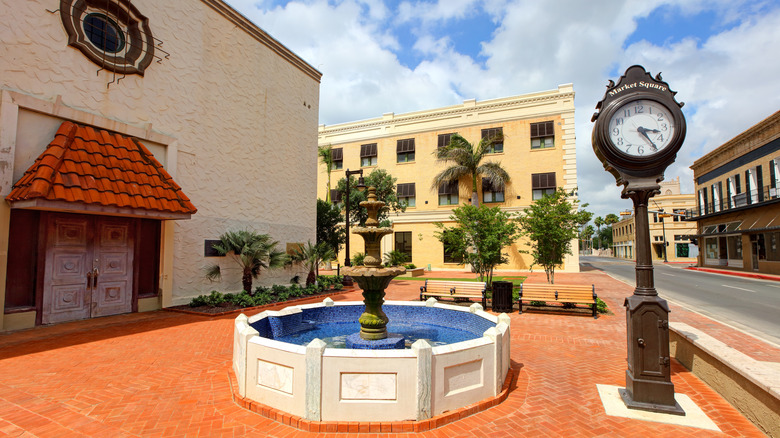 Downtown Brownsville Texas, with fountain and market square clock