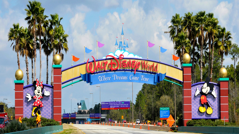 entrance to magic kingdom at disney world, orlando florida