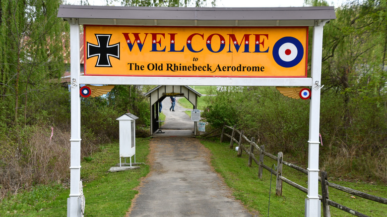 An overhead sign welcoming visitors to the Old Rhinebeck Aerodome