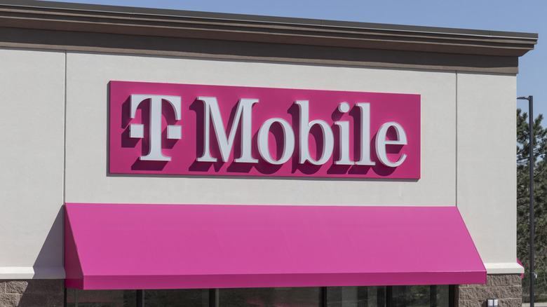 T-Mobile cell and mobile phone store