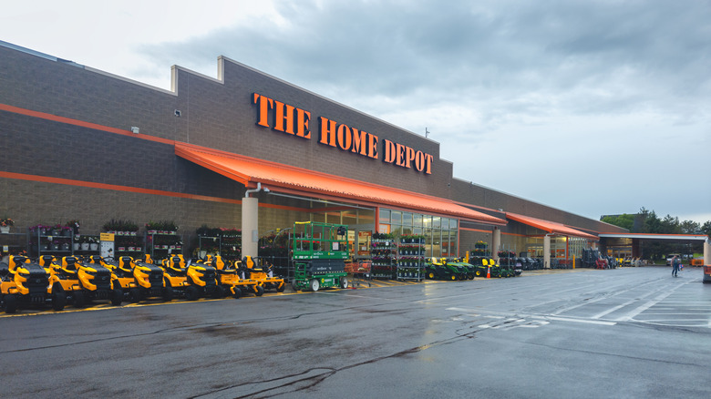 A Home Depot in New Hartford, New York