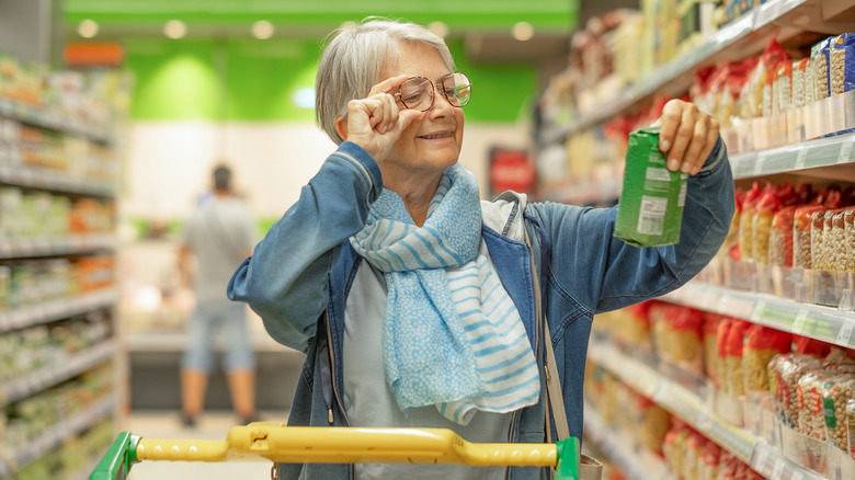 Senior at grocery story.