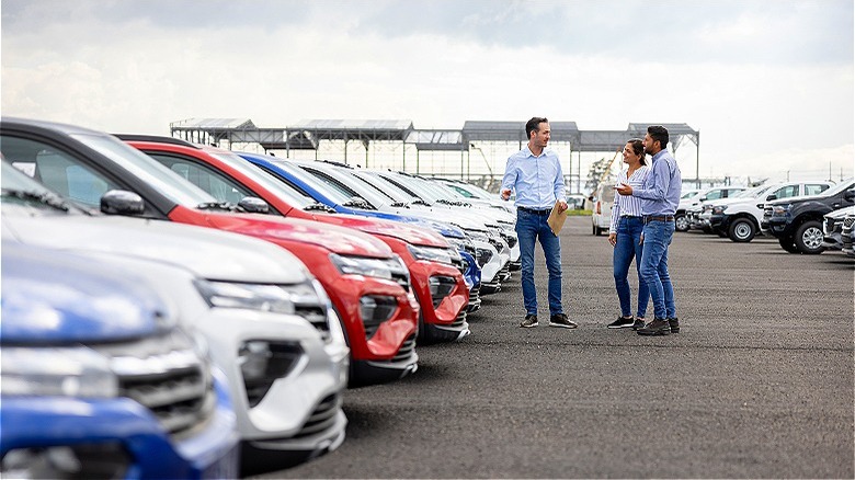 Buyers looking at new cars
