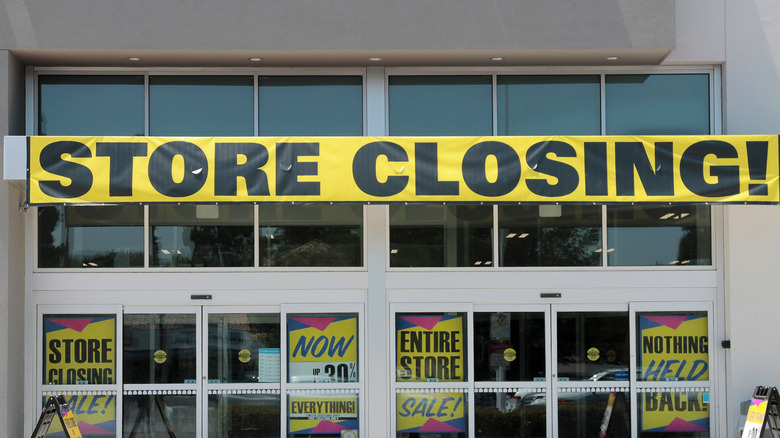Closed department store