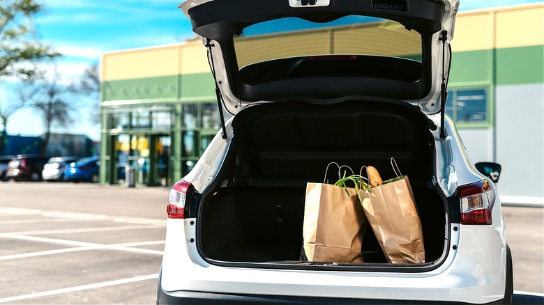 Car truck open with groceries