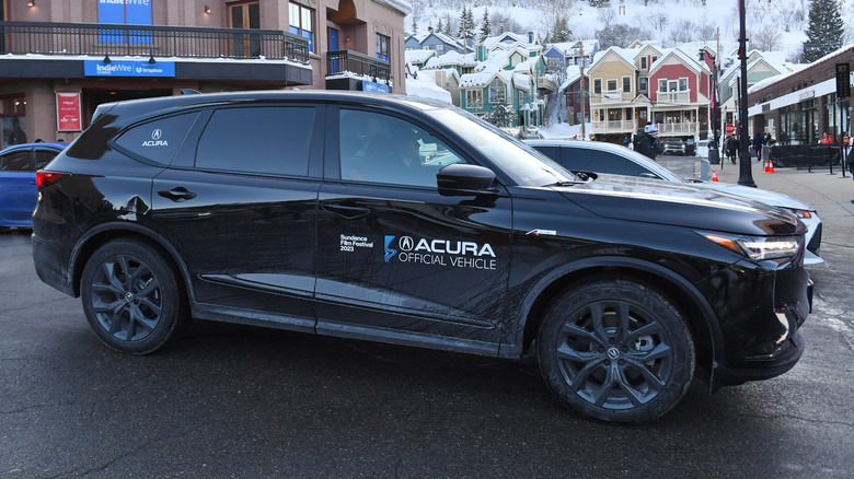 An Acura MDX parked on the street in Park City Utah