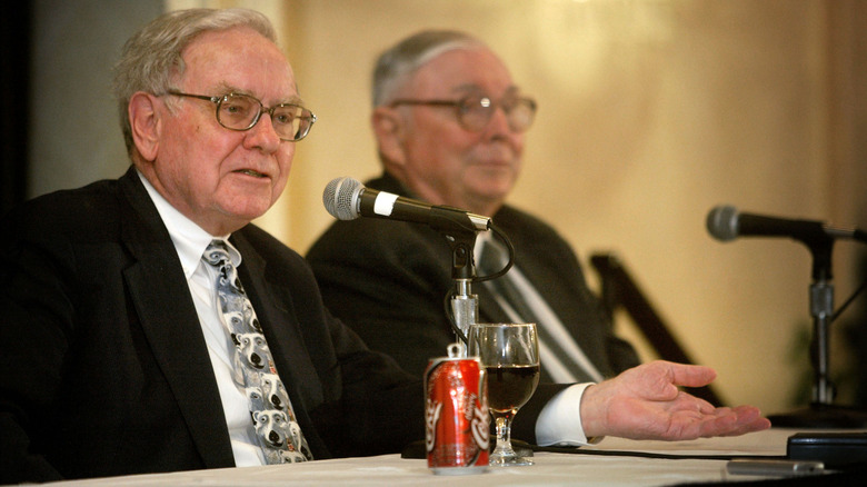 Berkshire Hathaway shareholders meeting with Warren Buffett and Vice Chair Charles Munger