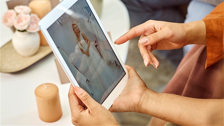 Shopping online for wedding dress
