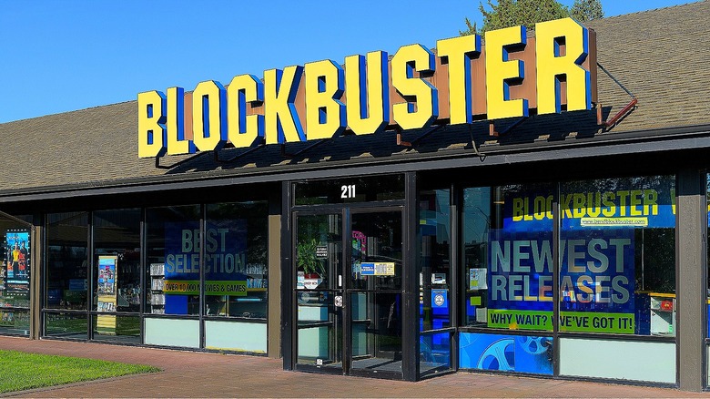 Last Blockbuster Video facade