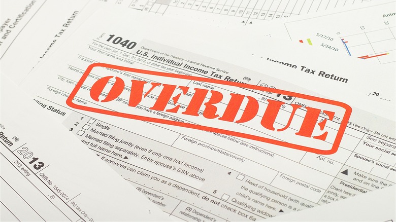 A past due Form 1040