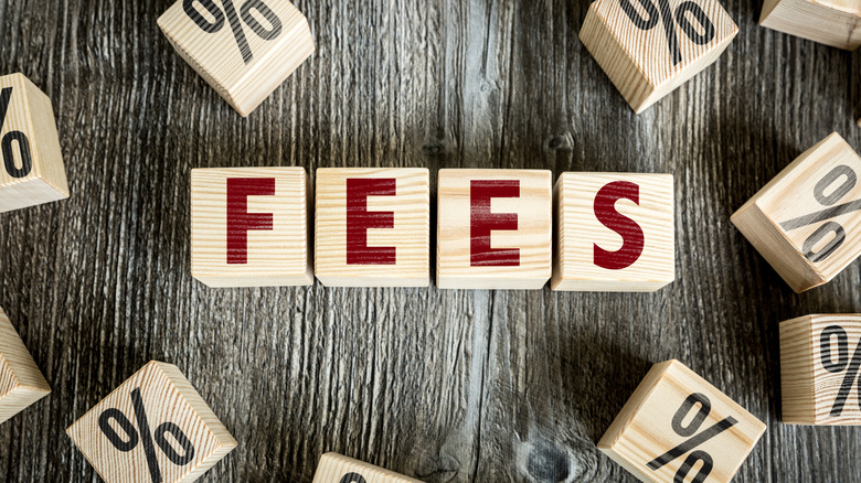 10 Things Bank Employees Know That You Didn't (Until Now)