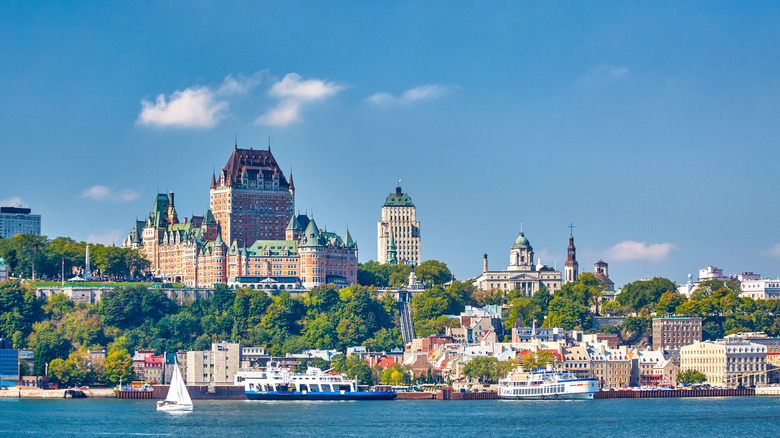 Skyline view of Québec City