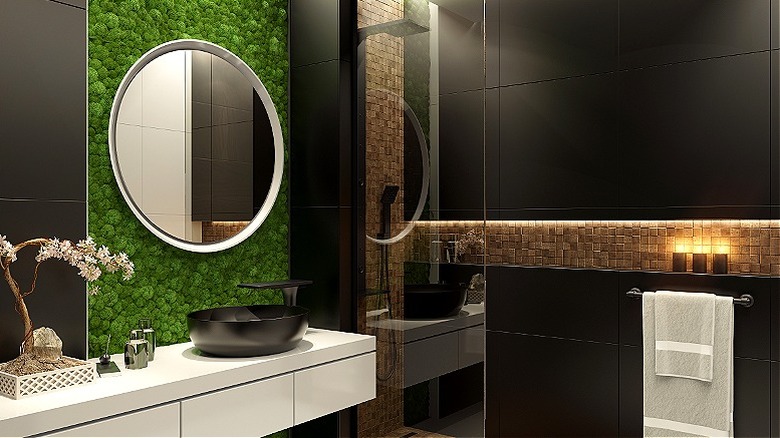 Modern black bathroom