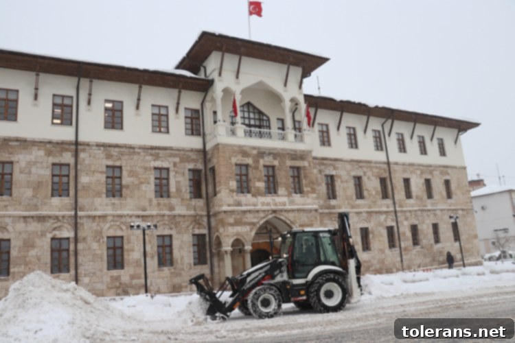 Soğuk Hava Türkiye'yi Esir Almaya Devam Ediyor 2 Sivas Kar Manzarası